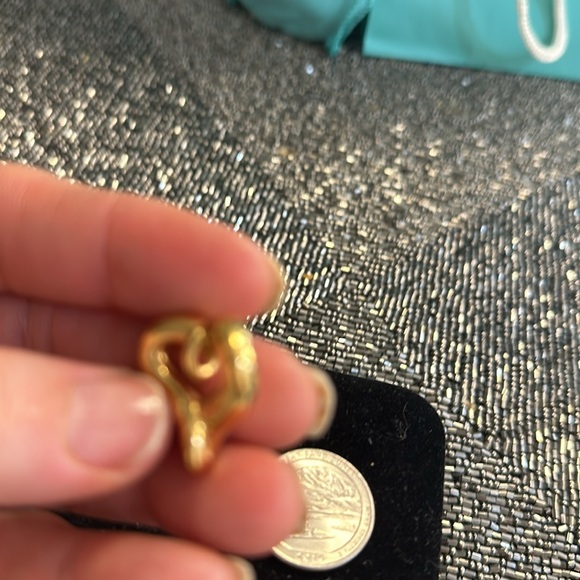 14 karat hollow heart pendant - Picture 7 of 9